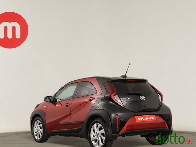 2022' Toyota Aygo X 1.0 Play photo #3