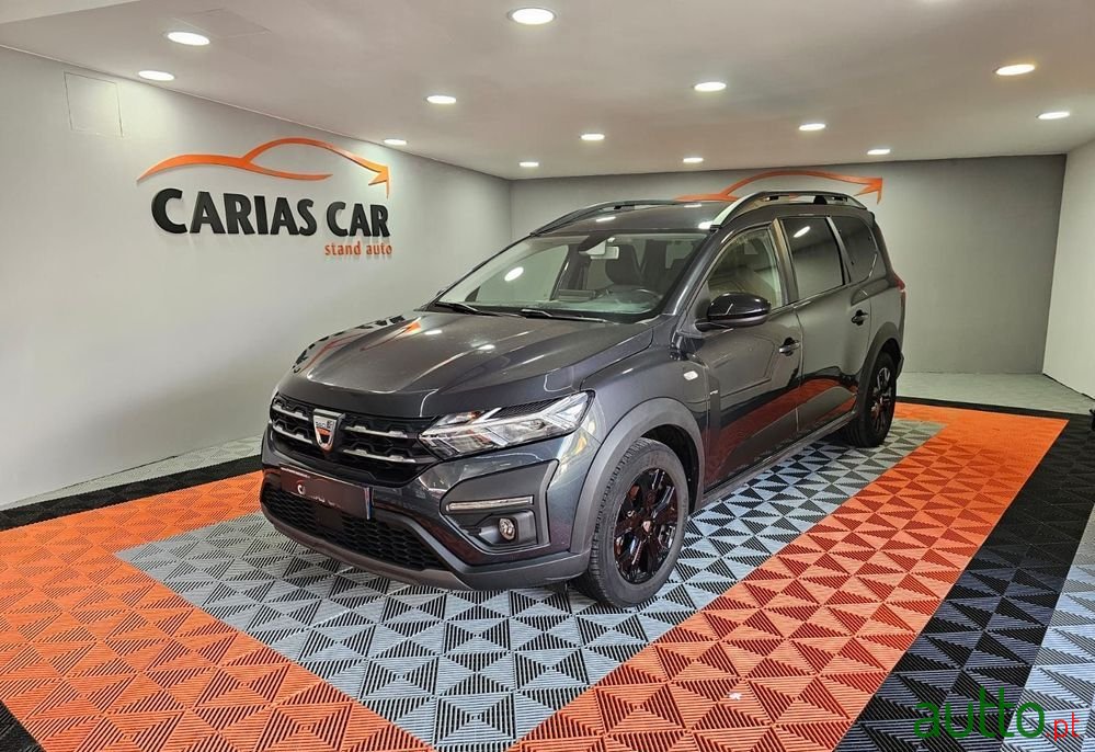 2022' Dacia Jogger photo #1