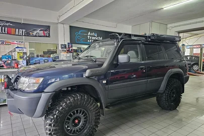 2000' Nissan Patrol Gr 3.0 Di Luxury