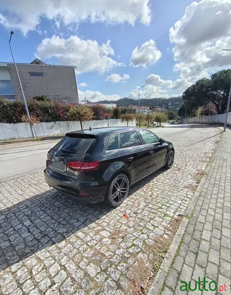 2017' Audi A3 Sportback photo #3