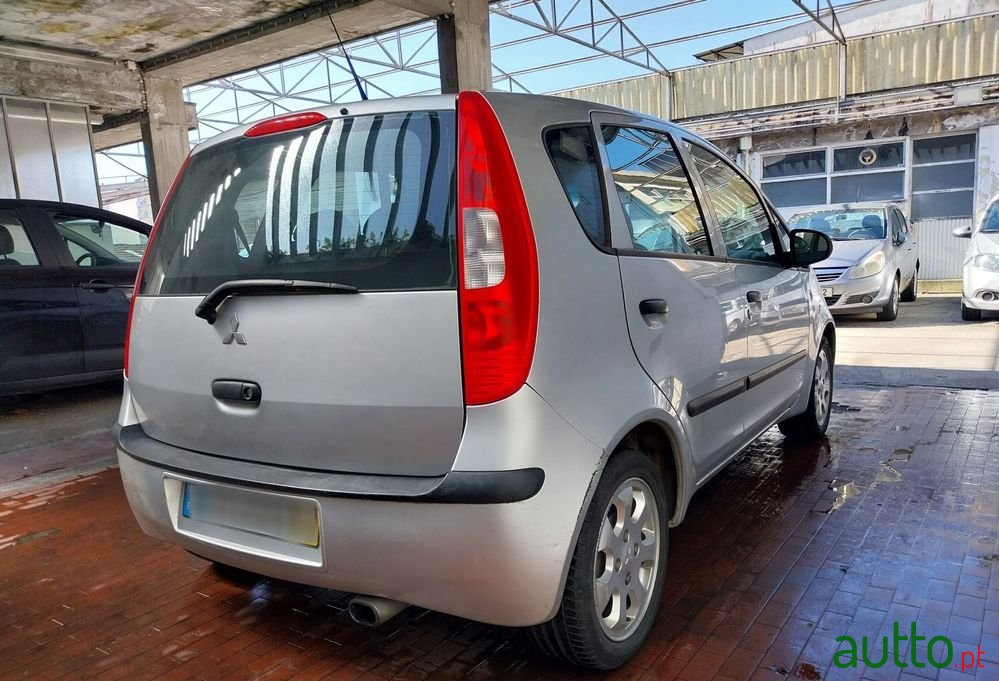 2005' Mitsubishi Colt 1.1 Inform photo #1