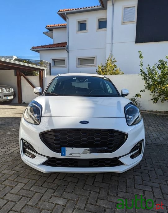 2021' Ford Puma photo #2