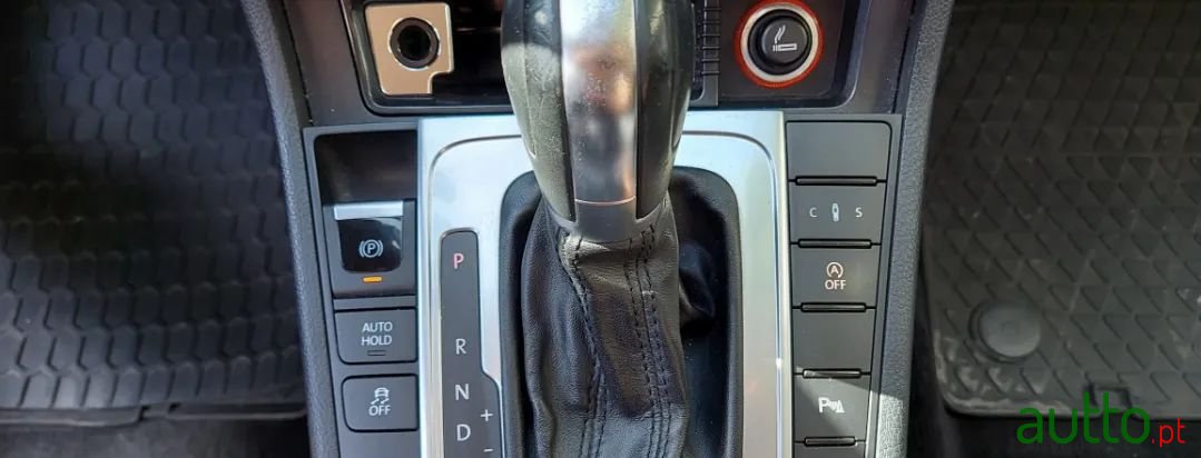 2013' Volkswagen photo #6