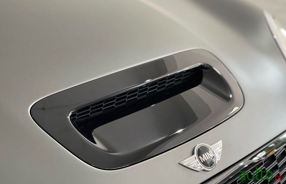 2010' MINI Cooper photo #6