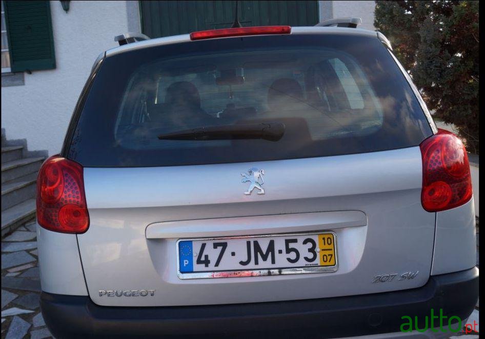 2010' Peugeot 207-Sw 1.6 Hdi Premium photo #1