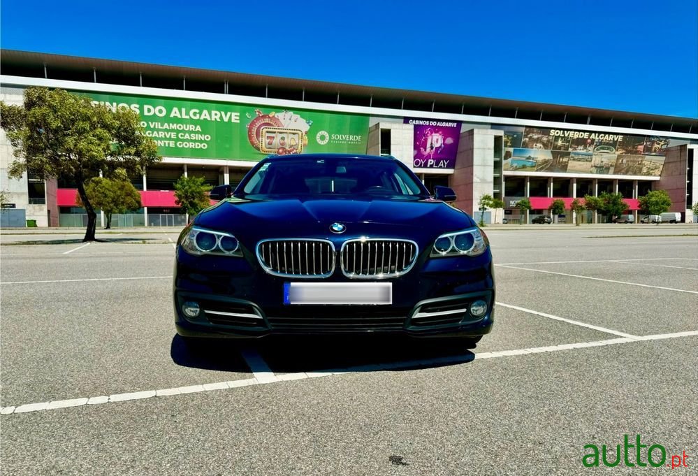 2015' BMW 520 D Touring Aut. photo #5