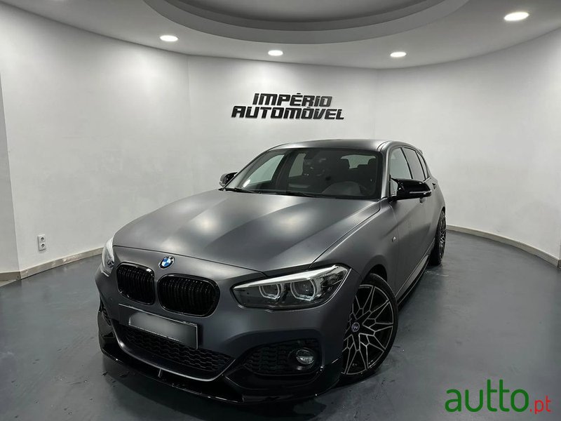 2016' BMW Série 1 D Pack M photo #2