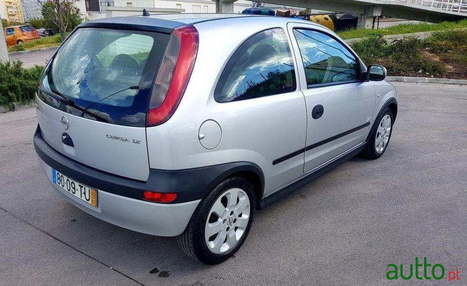 2002' Opel Corsa photo #3