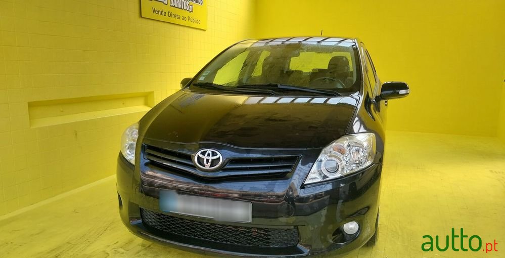 2010' Toyota Auris 1.33 Vvt-I photo #1