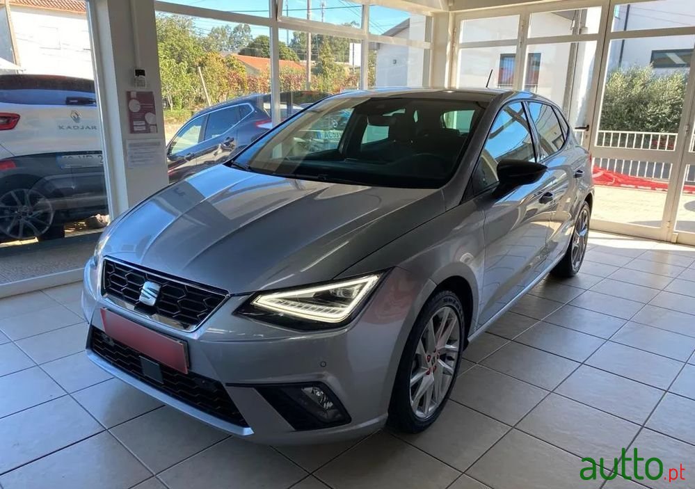 2022' SEAT Ibiza 1.0 Tsi Fr photo #4