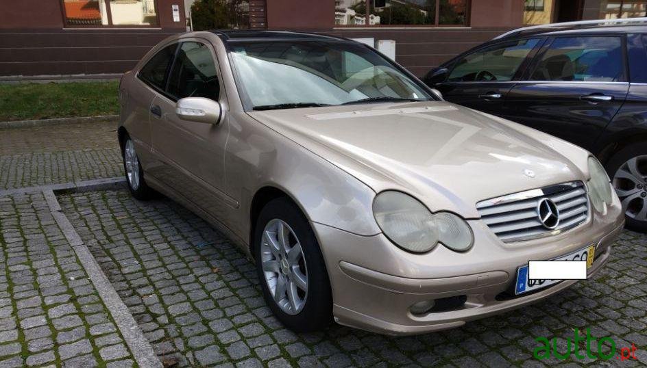 2001' Mercedes-Benz C-180 photo #3