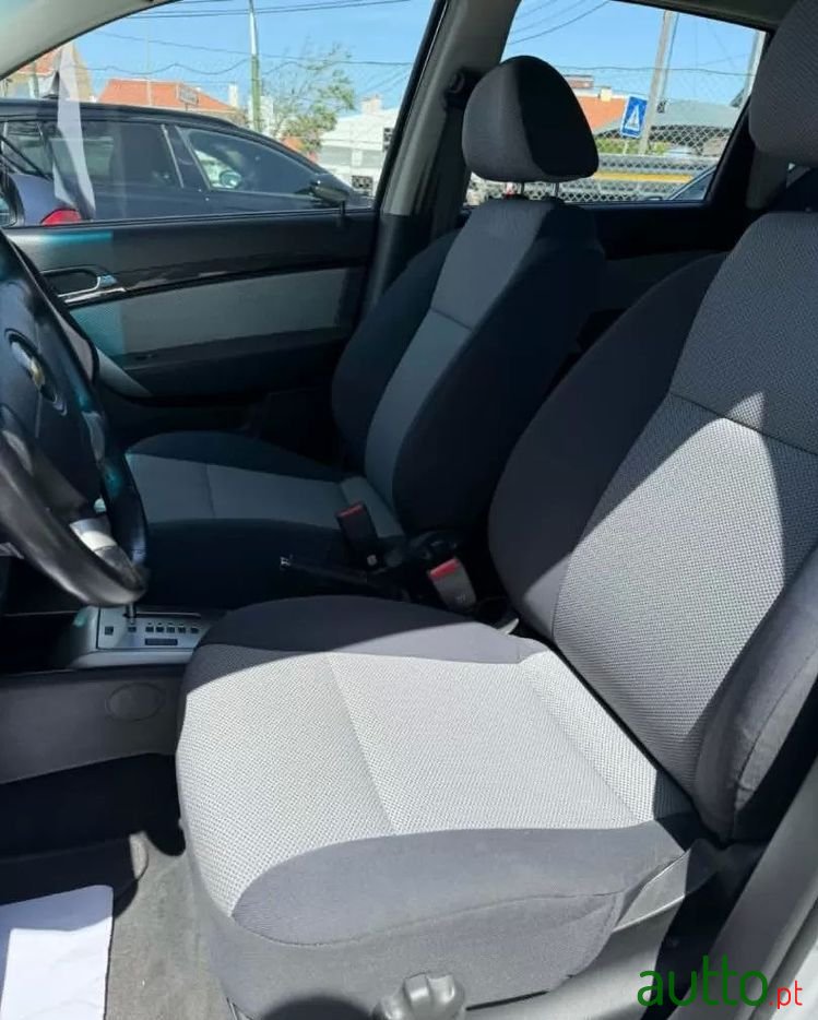 2010' Chevrolet Aveo 1.4 Lt Auto. photo #3