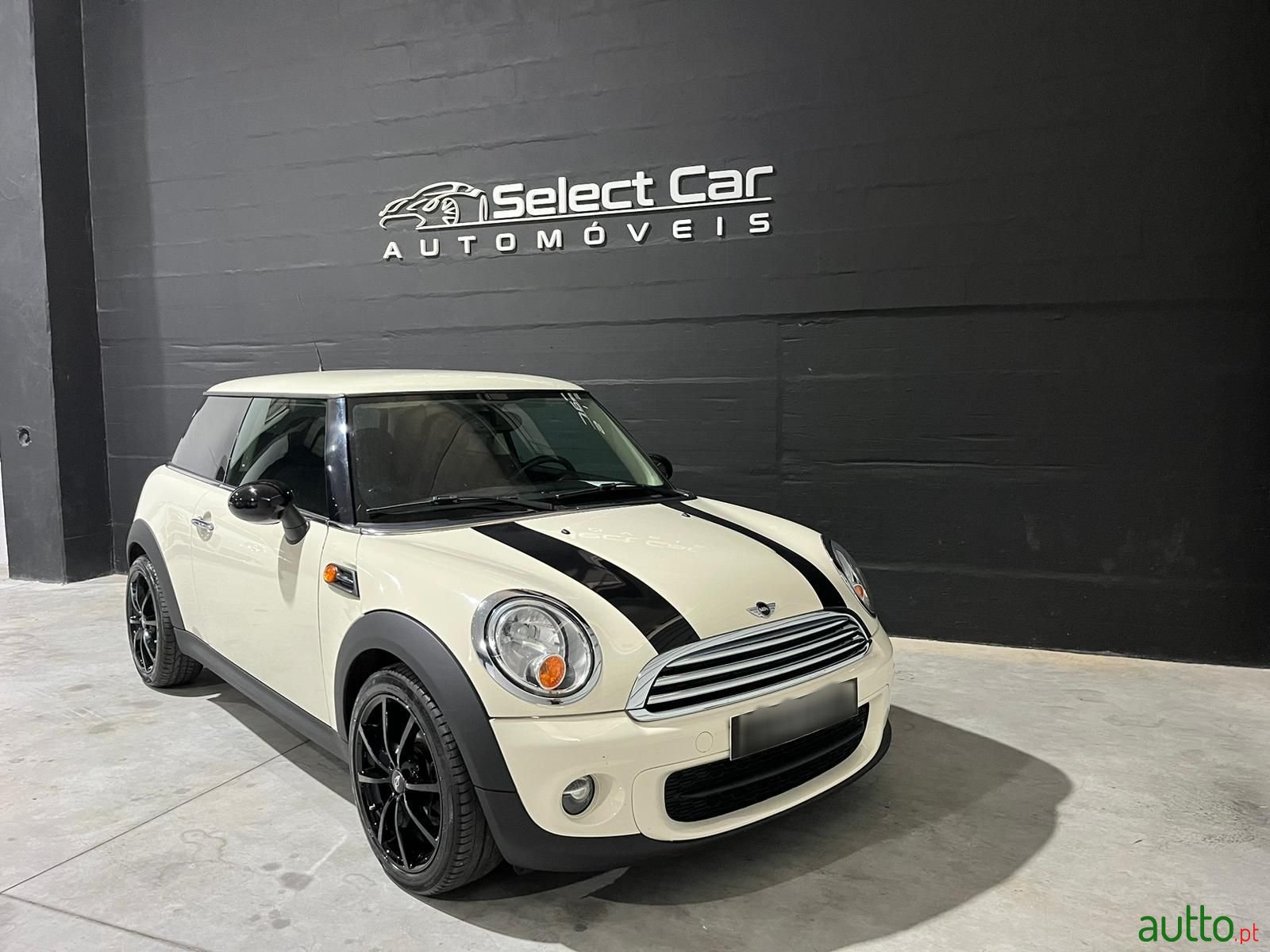 2014' MINI One photo #2