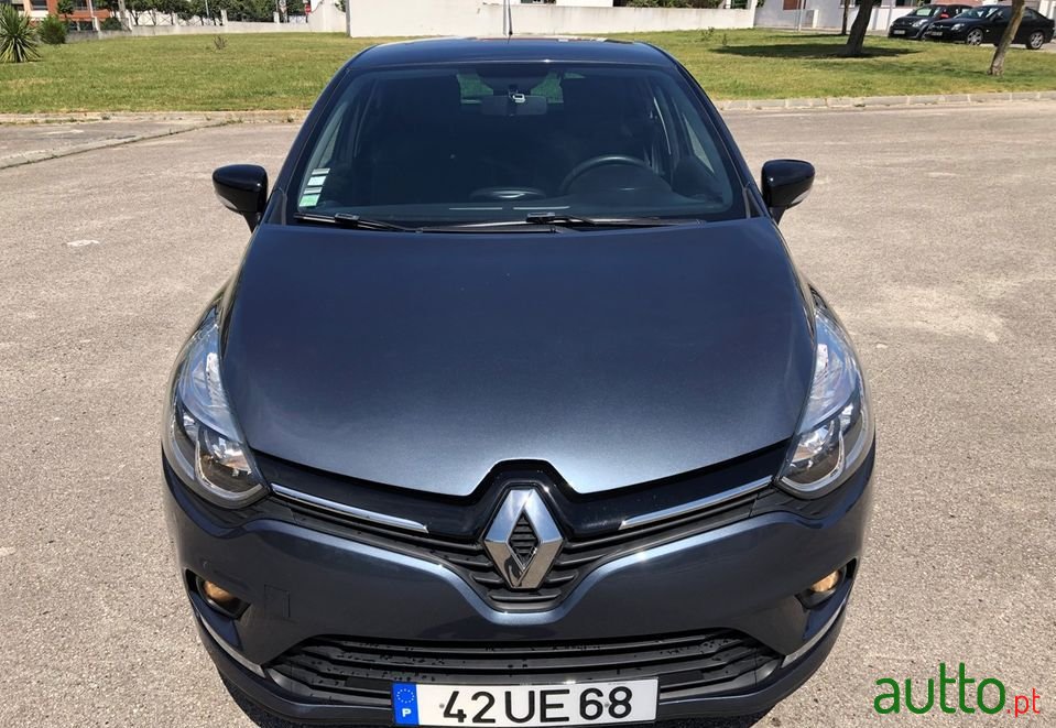 2018' Renault Clio photo #3