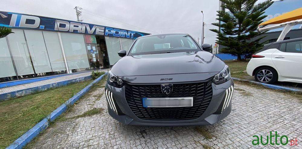 2024' Peugeot 208 1.2 Puretech Active photo #3