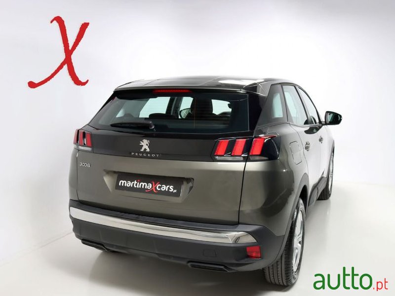 2017' Peugeot 3008 Allure photo #4