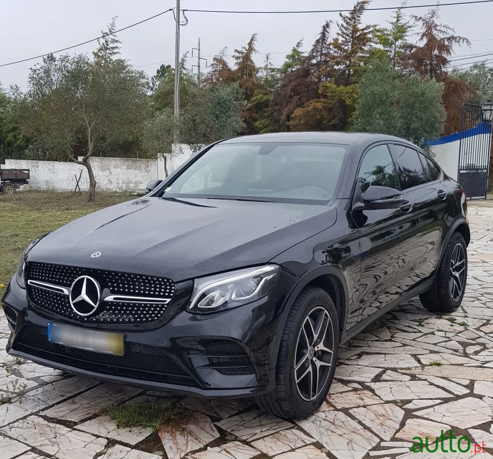 2018' Mercedes-Benz GLC 250 photo #1