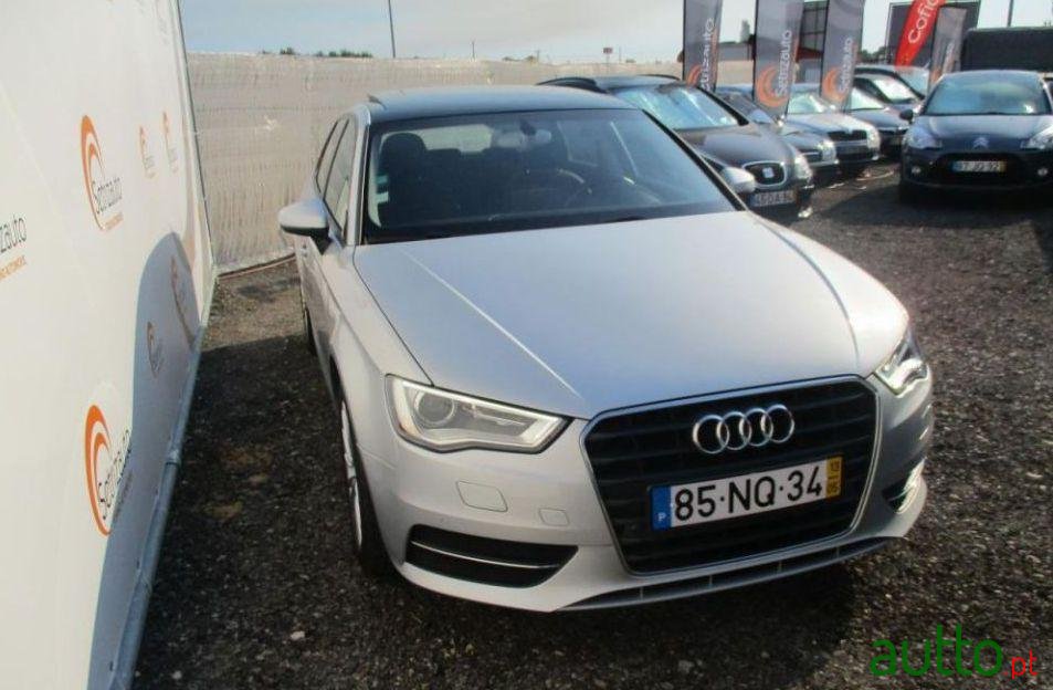 2013' Audi A3-Sportback 2.0 Tdi Sport photo #2