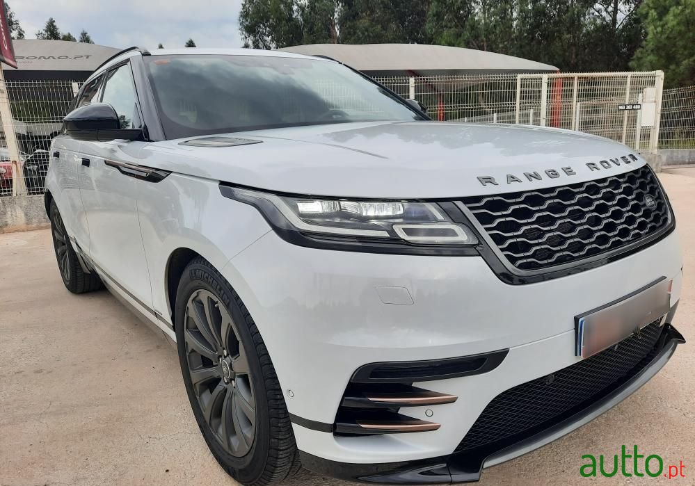 2018' Land Rover Range Rover Velar photo #6