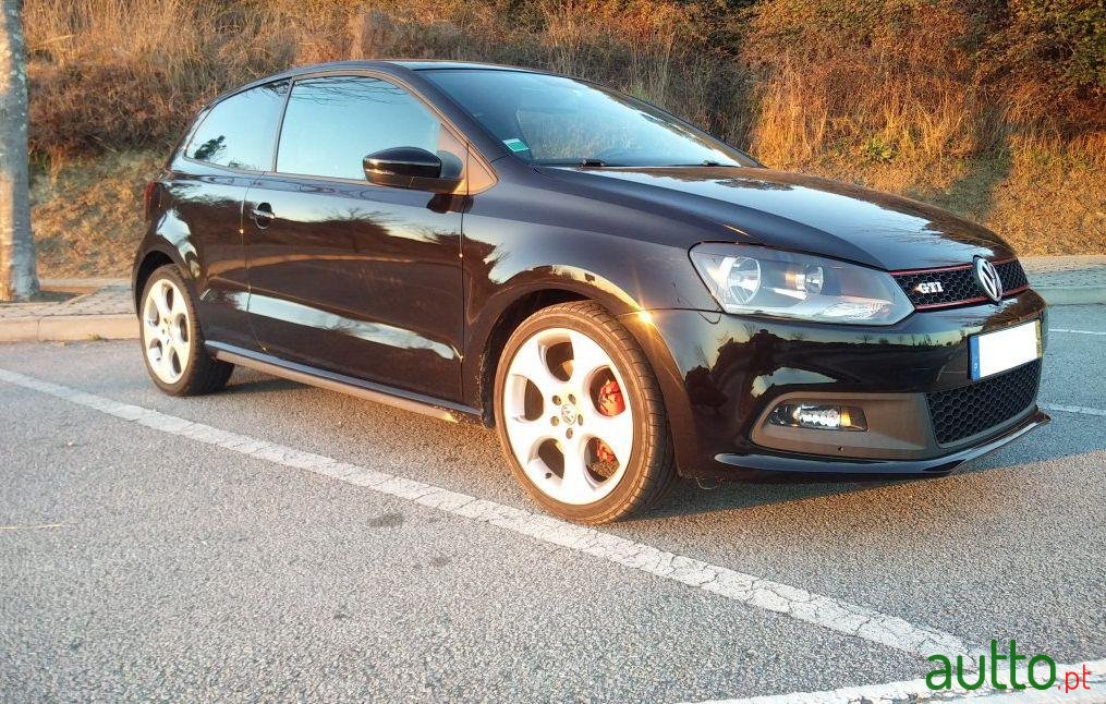 2011' Volkswagen Polo 1.4 Tsi Gti Dsg photo #3
