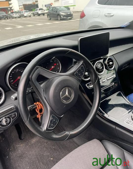 2014' Mercedes-Benz C-200 photo #4