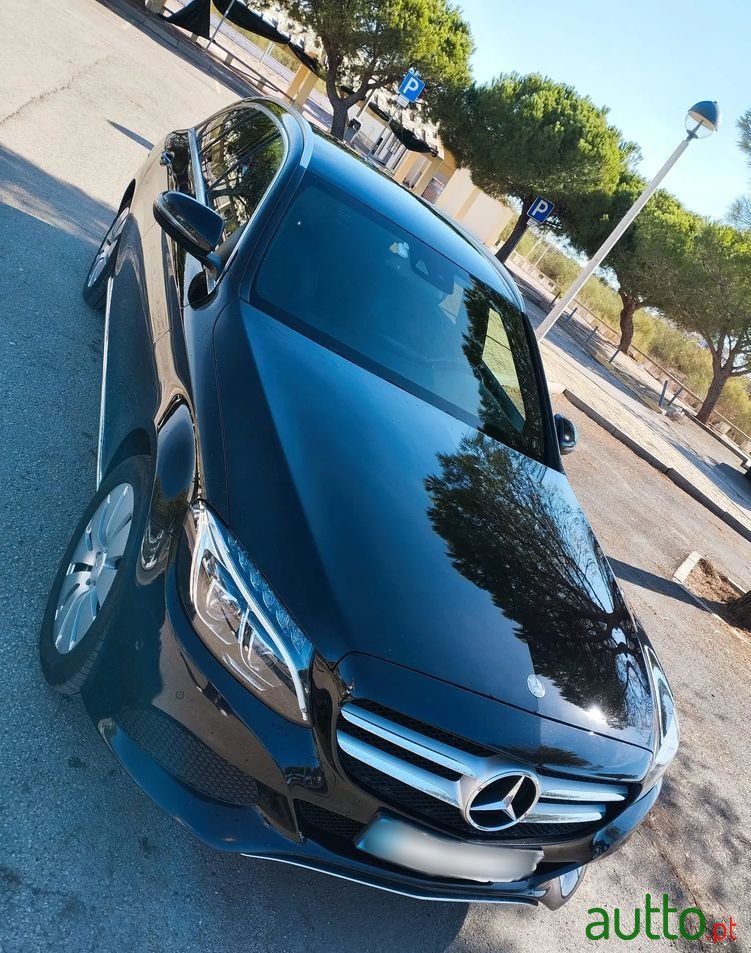 2015' Mercedes-Benz Classe C photo #4