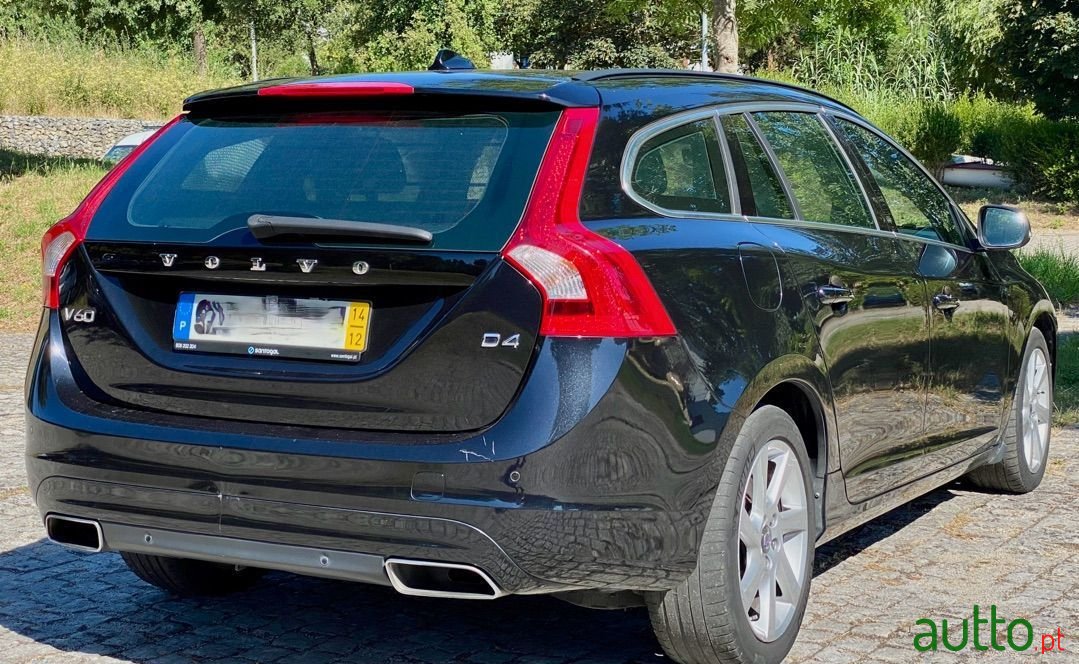 2014' Volvo V60 photo #5