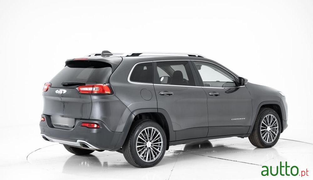 2016' Jeep Cherokee photo #3