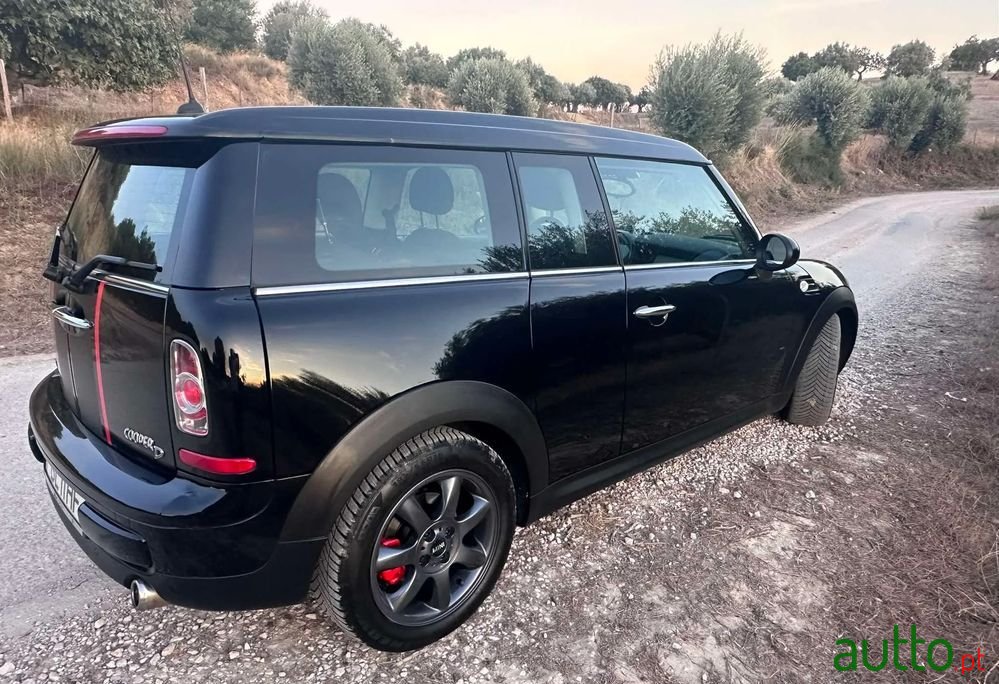 2012' MINI Clubman Cooper D Hampton photo #4