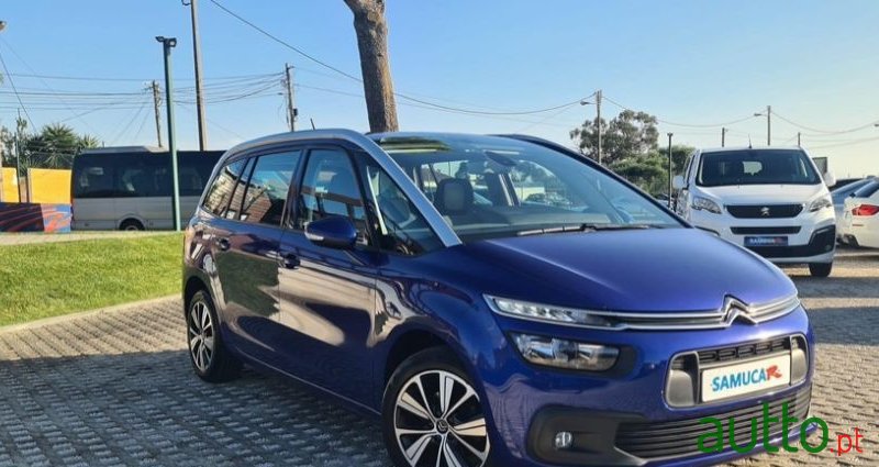 2018' Citroen C4 Grand Picasso photo #2