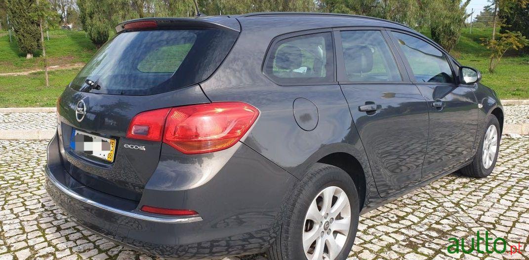 2015' Opel Astra Sports Tourer photo #3