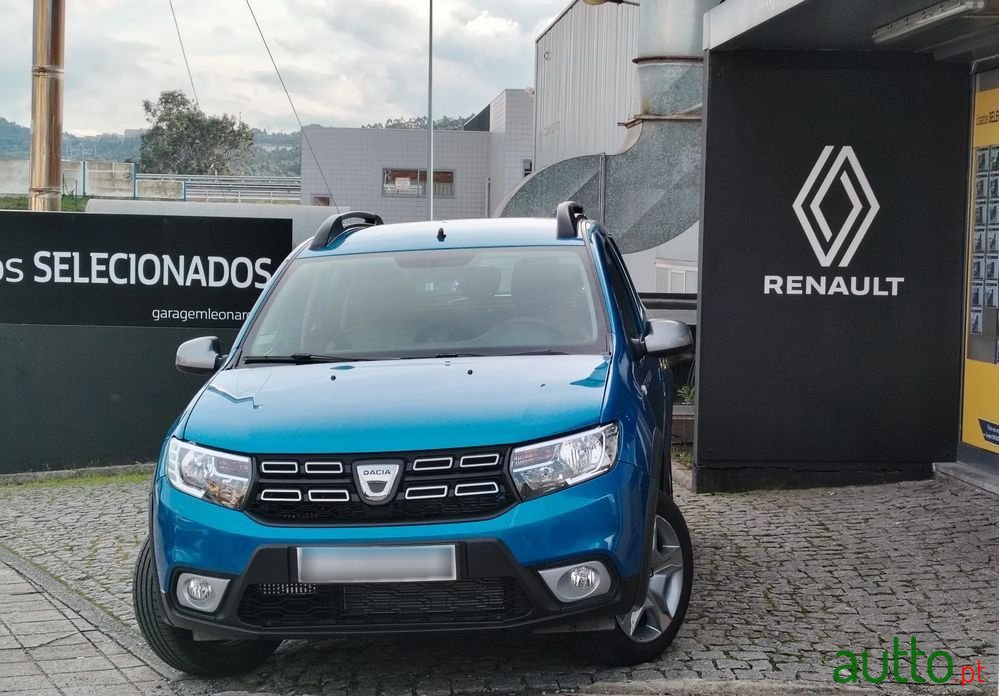 2018' Dacia Sandero Stepway photo #1