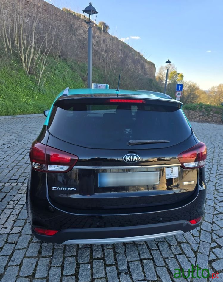 2017' Kia Carens photo #5