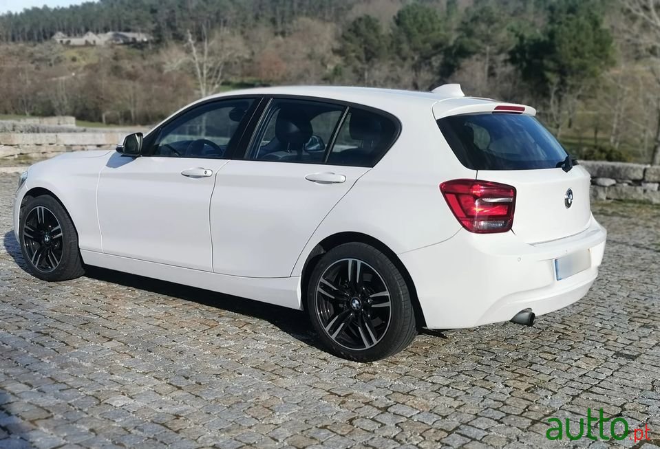 2012' BMW 118 photo #4