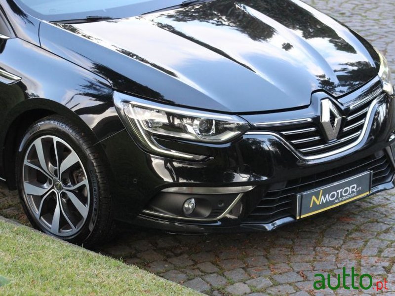 2017' Renault Megane photo #5