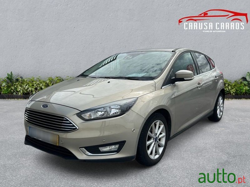 2015' Ford Focus photo #1