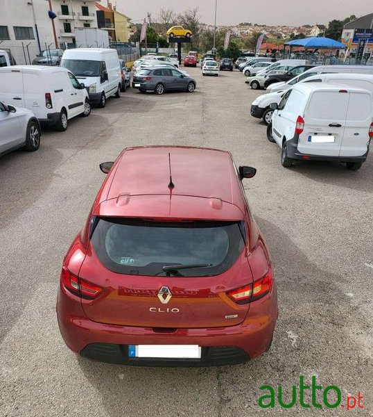 2017' Renault Clio photo #3