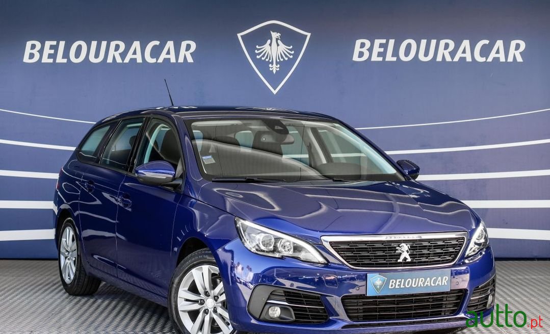 2018' Peugeot 308 photo #1