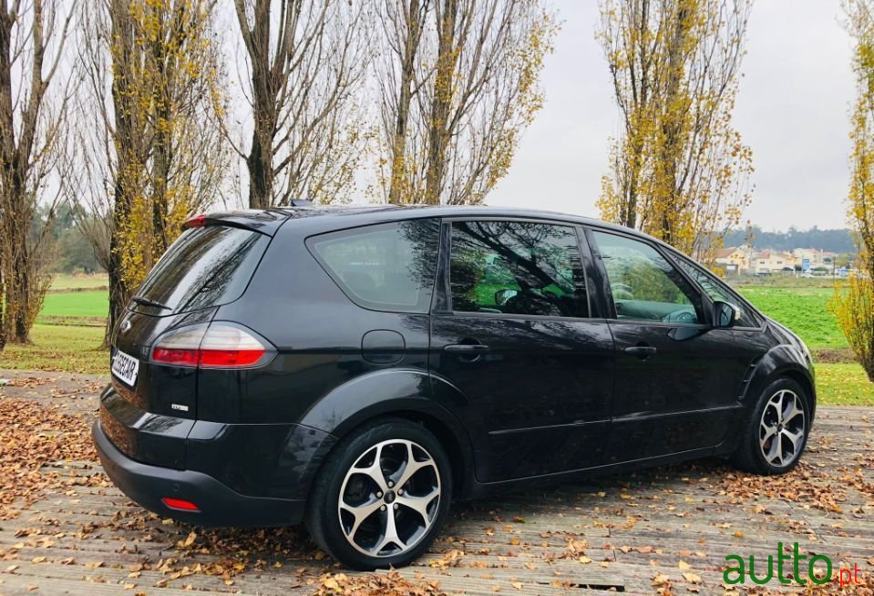 2006' Ford S-Max photo #4