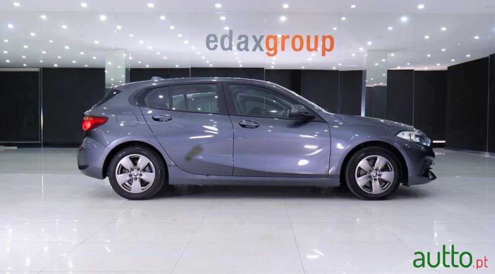 2020' BMW Série 1 photo #2