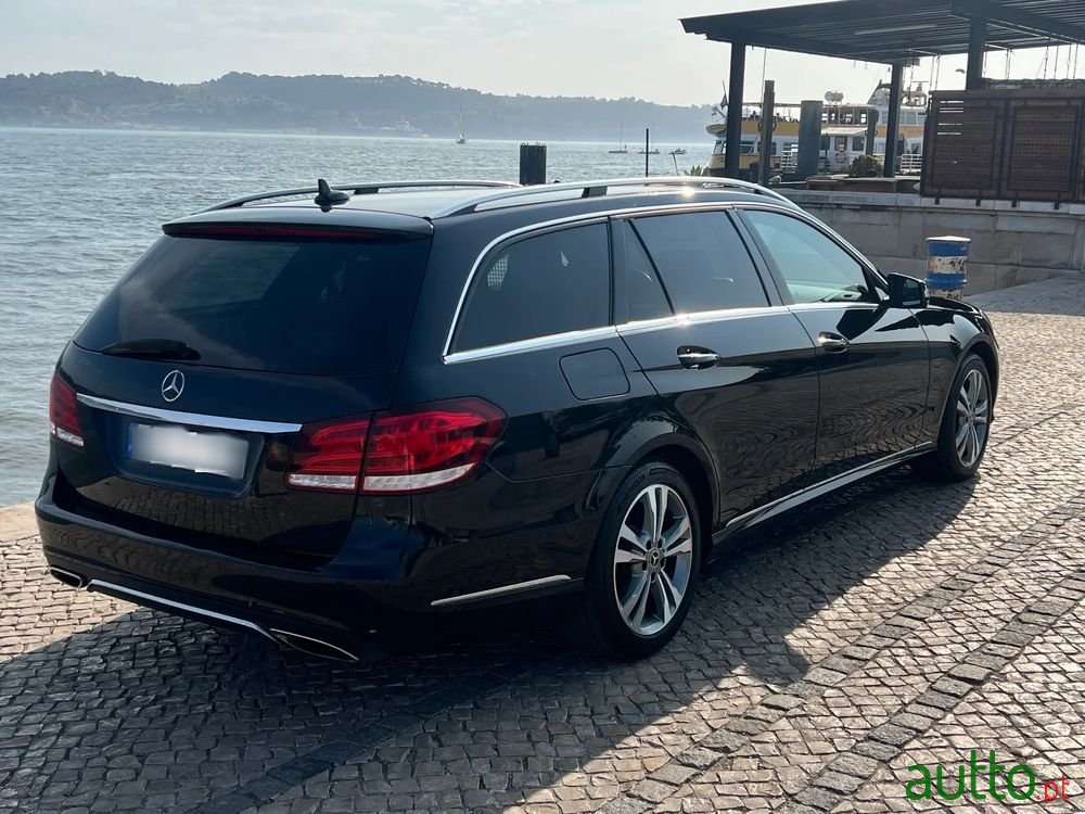 2016' Mercedes-Benz Classe E D Avantgarde+ photo #6