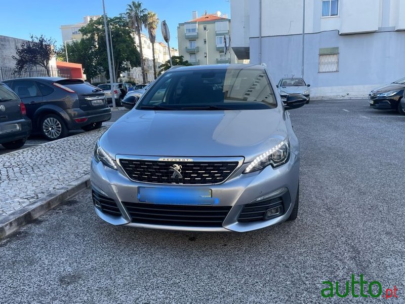 2020' Peugeot 308 photo #6