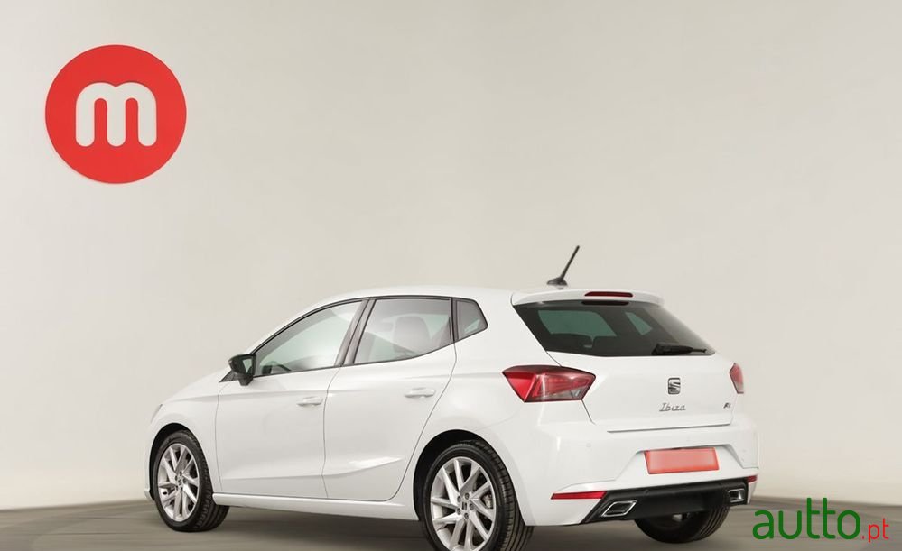2022' SEAT Ibiza 1.0 Tsi Fr Dsg photo #3