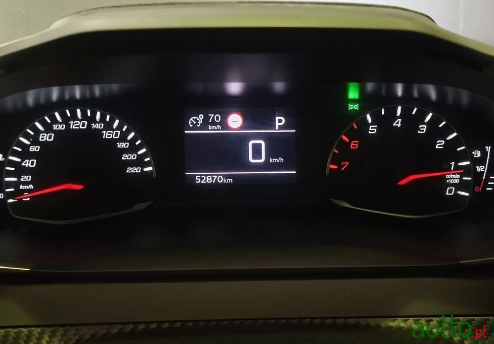 2021' Peugeot 208 photo #6