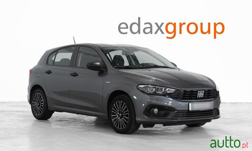 2022' Fiat Tipo photo #2