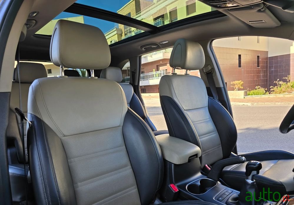 2016' Kia Sorento 2.2 Crdi Tx Top photo #6