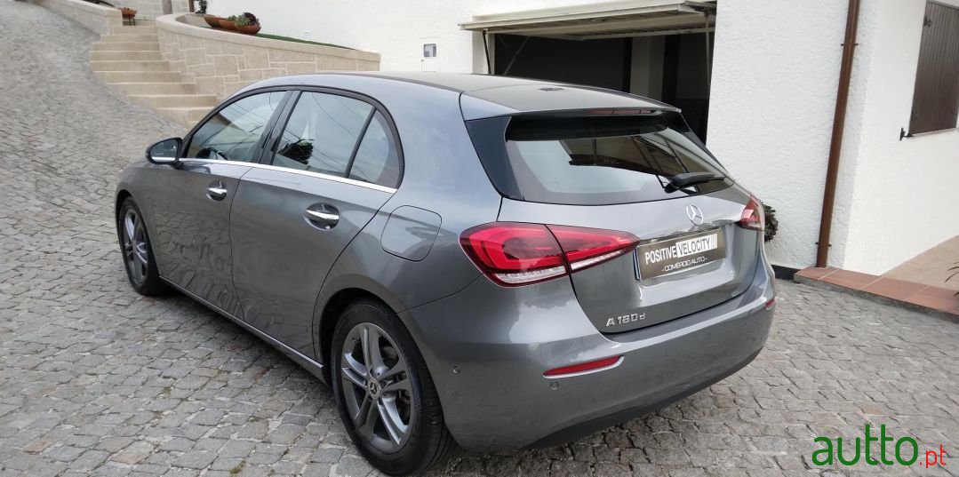 2019' Mercedes-Benz A-180 photo #3