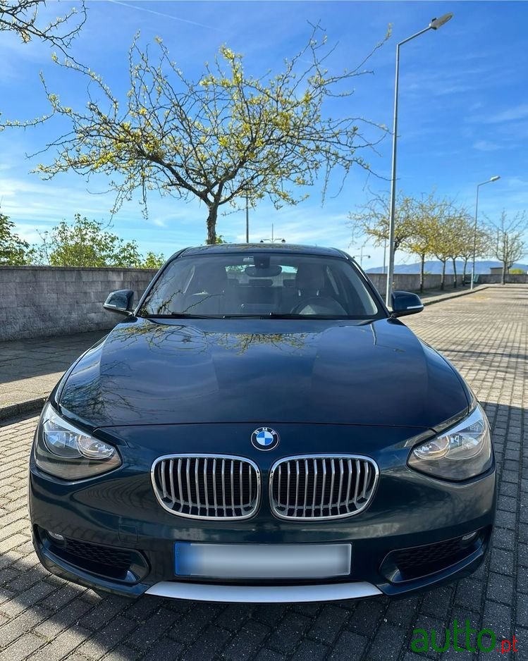 2011' BMW Série 1 D Line Urban photo #3