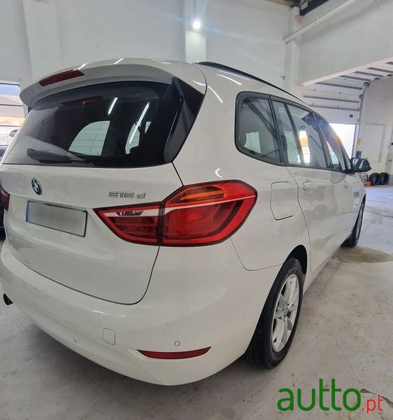 2018' BMW Série 2 D 7L Advantage photo #3