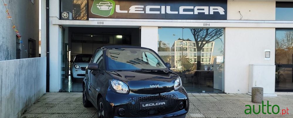 2020' Smart Fortwo Eq Passion photo #1